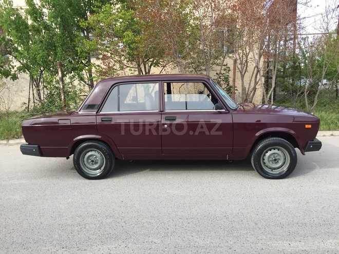 LADA (VAZ) 2107 2009, 83,000 km - 1.6 л - Bakı
