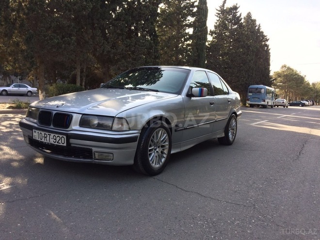 BMW 320 1996, 246,000 km - 2.0 l - Sumqayıt