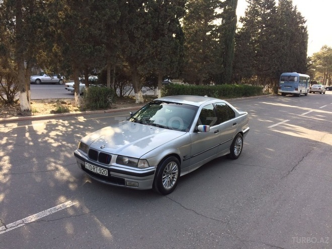BMW 320 1996, 246,000 km - 2.0 l - Sumqayıt