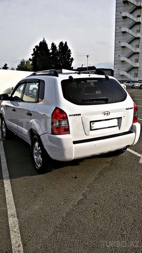 Hyundai Tucson 2008, 123,000 km - 2.0 l - Göygöl