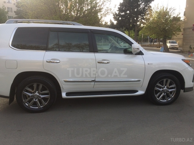 Lexus LX 570 2009, 97,500 km - 5.7 л - Bakı