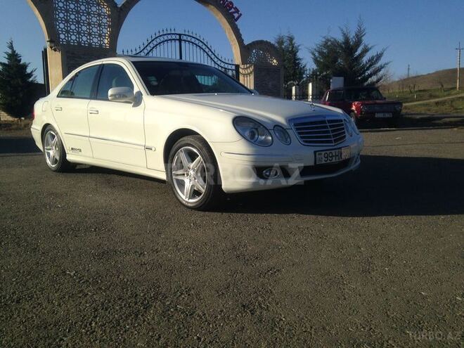 Mercedes E 350 2007, 134,738 km - 0.4 л - Bakı