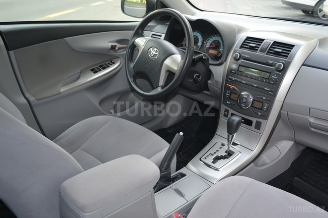Toyota Corolla 2012, 101,000 km - 1.8 l - Bakı
