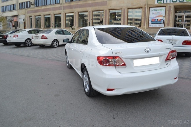 Toyota Corolla 2012, 101,000 km - 1.8 l - Bakı