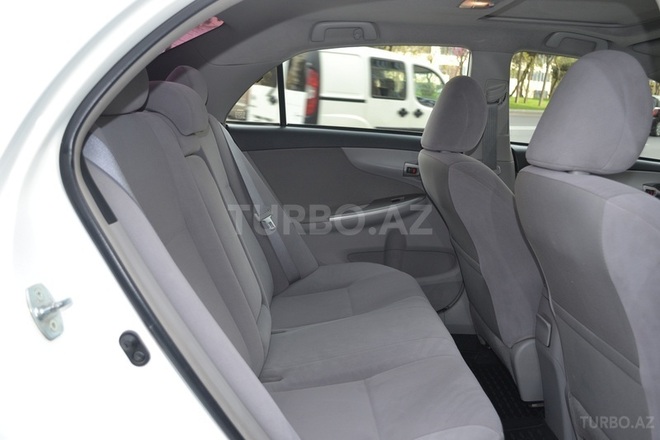 Toyota Corolla 2012, 101,000 km - 1.8 l - Bakı