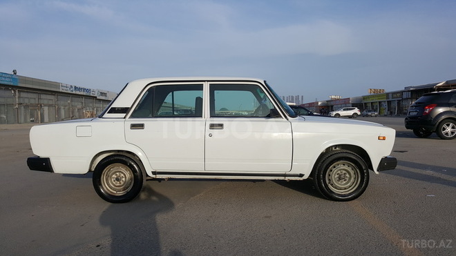 LADA (VAZ) 2107 2006, 186,000 km - 1.6 l - Bakı