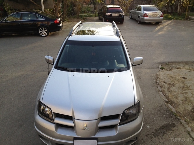 Mitsubishi Outlander 2002, 118,300 km - 2.4 l - Bakı