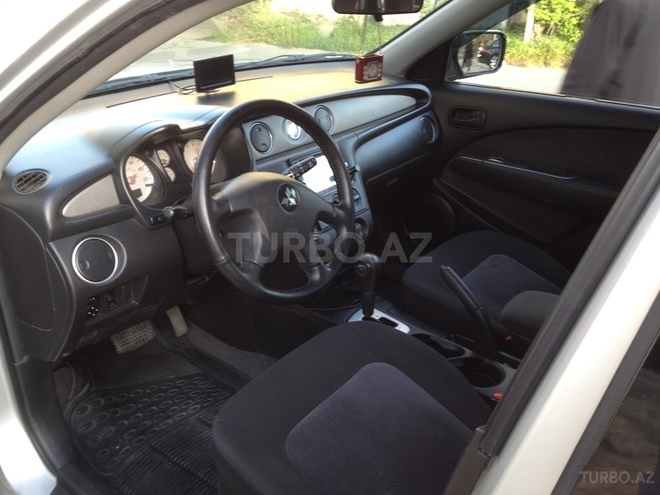 Mitsubishi Outlander 2002, 118,300 km - 2.4 l - Bakı