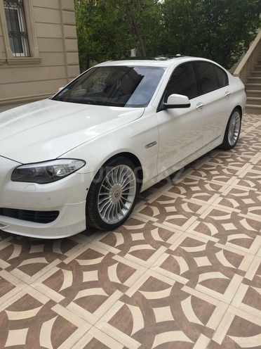 BMW Alpina B5 2011, 27,900 km - 4.4 л - Bakı
