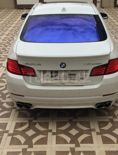 BMW Alpina B5 2011, 27,900 km - 4.4 л - Bakı