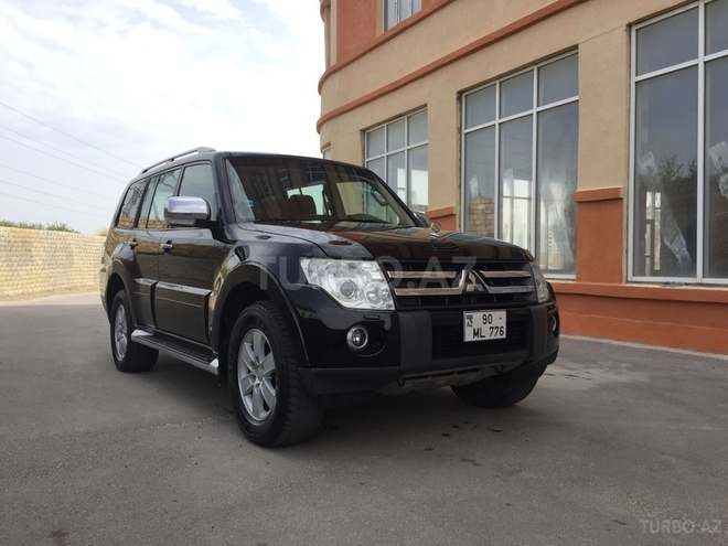 Mitsubishi Pajero 2007, 117,000 km - 3.0 l - Bakı