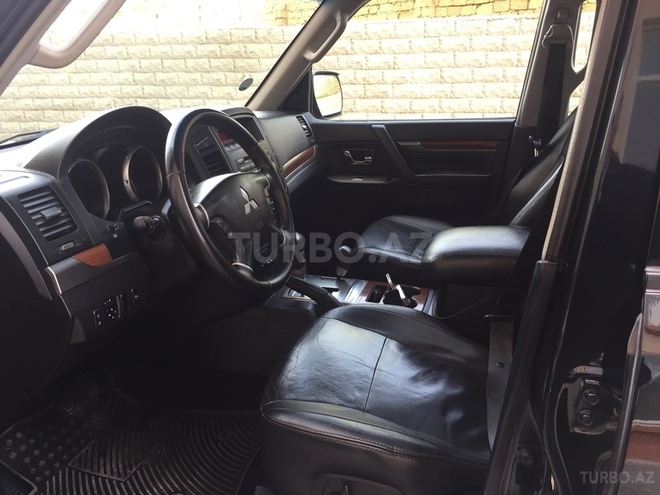 Mitsubishi Pajero 2007, 117,000 km - 3.0 l - Bakı