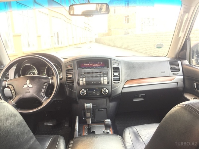 Mitsubishi Pajero 2007, 117,000 km - 3.0 l - Bakı