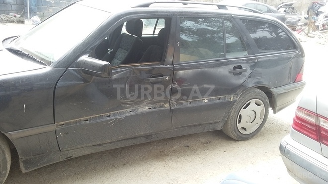 Mercedes C 180 1999, 345,000 km - 1.8 л - Bakı