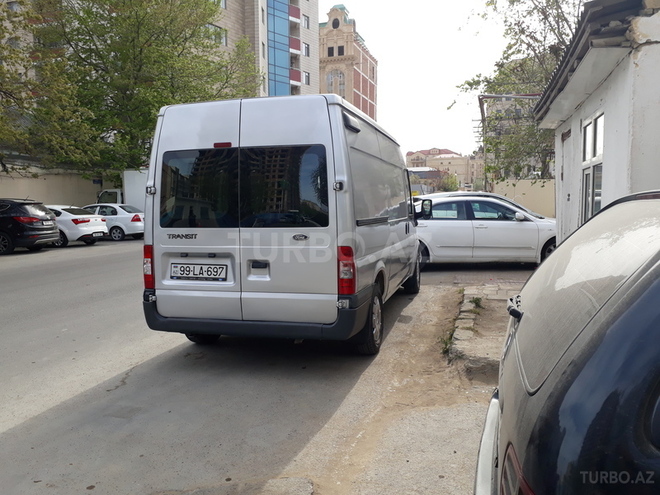 Ford Transit 2009, 318,114 km - 2.2 l - Bakı