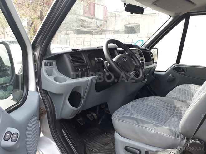 Ford Transit 2009, 318,114 km - 2.2 l - Bakı