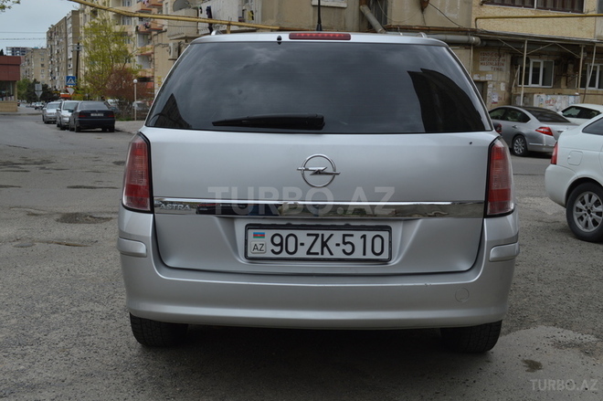 Opel Astra 2008, 134,000 km - 1.8 l - Bakı