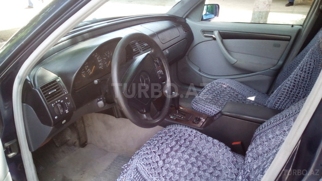 Mercedes C 180 1999, 240,000 km - 1.8 l - Mingəçevir