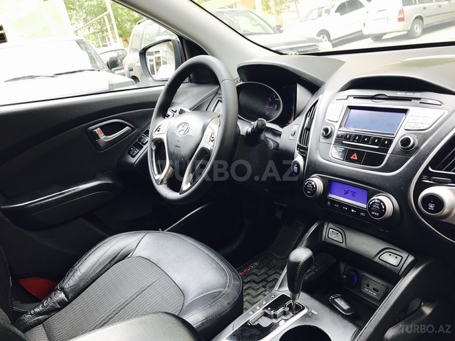 Hyundai ix35 2011, 120,000 km - 2.0 l - Bakı