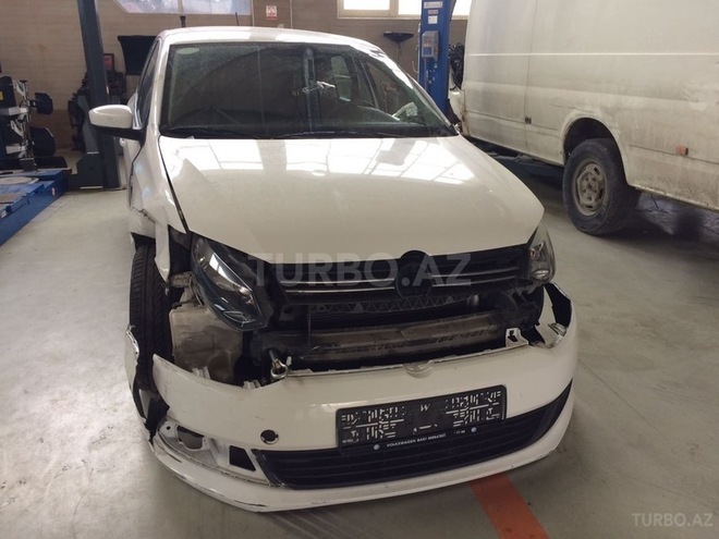Volkswagen Polo 2013, 45,000 km - 0.3 л - Bakı