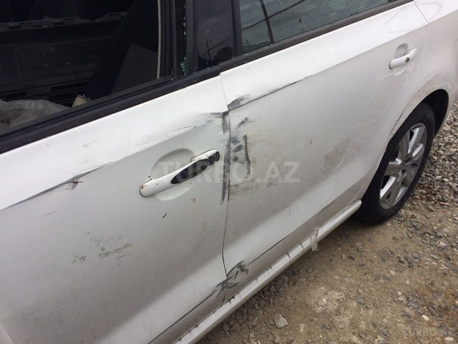 Volkswagen Polo 2013, 45,000 km - 0.3 л - Bakı