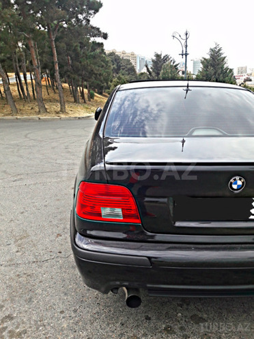 BMW 525 2001, 187,000 km - 2.5 l - Bakı