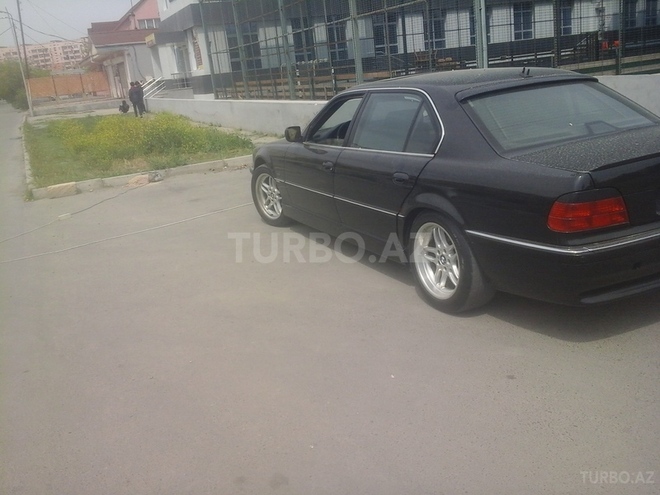 BMW 735 2001, 200,000 km - 0.4 l - Bakı
