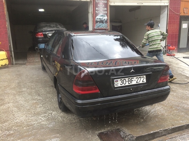Mercedes C 220 1994, 450,000 km - 2.2 l - Bakı