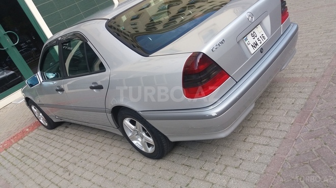 Mercedes C 200 1998, 240,000 km - 2.0 l - Bakı