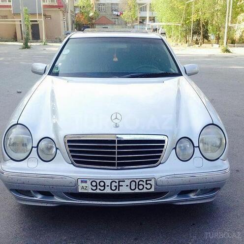 Mercedes E 240 2000, 249,000 km - 2.6 l - Bakı