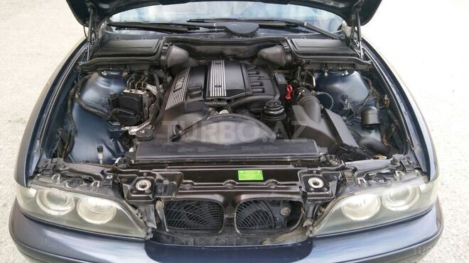 BMW 525 2002, 248,000 km - 2.5 л - Bakı
