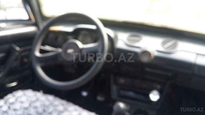 LADA (VAZ) 2106 1985, 255,000 km - 1.3 l - Bakı