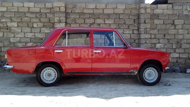 LADA (VAZ) 21011 1979, 143,000 km - 1.5 l - Bakı