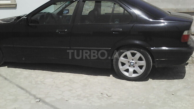 BMW 318 1993, 22,990 km - 0.3 l - Bakı
