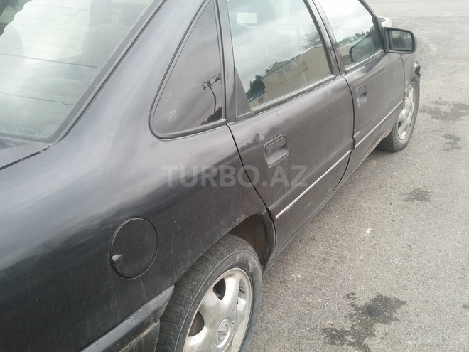 Opel Vectra 1994, 334,000 km - 1.7 л - Bakı