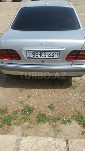 Mercedes E 200 1999, 360,000 km - 2.0 l - Tovuz
