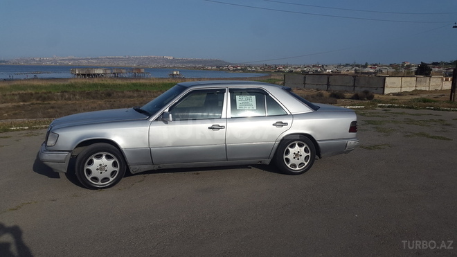 Mercedes E 200 1991, 376,967 km - 2.0 l - Bakı