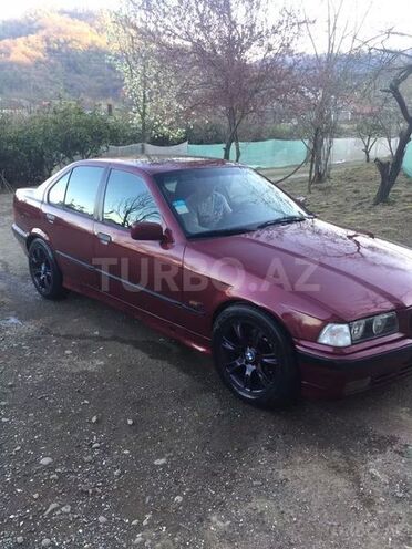 BMW 318 1993, 621,456 km - 1.8 l - Lənkəran