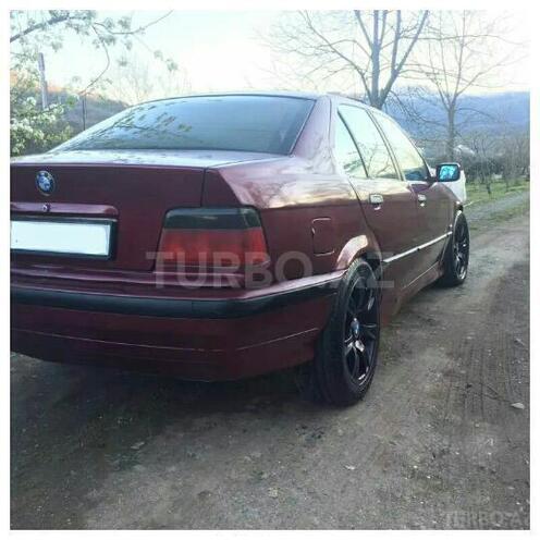 BMW 318 1993, 621,456 km - 1.8 l - Lənkəran
