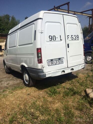 GAZ Sobol 2006, 243,273 km - 2.5 l - Naftalan