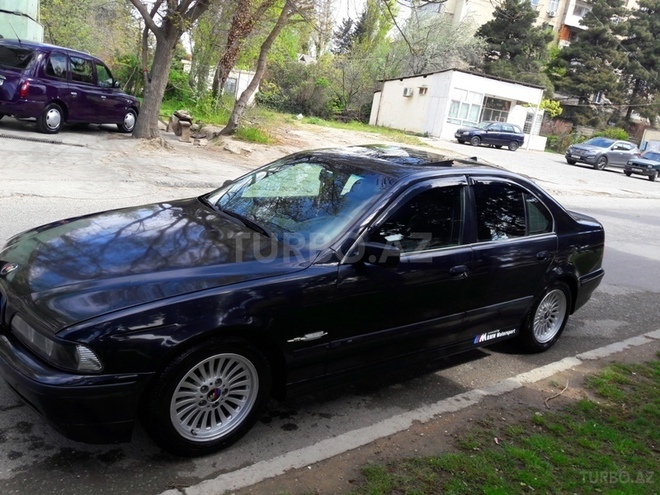 BMW 523 1997, 300,000 km - 2.0 л - Bakı