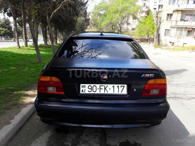 BMW 523 1997, 300,000 km - 2.0 л - Bakı