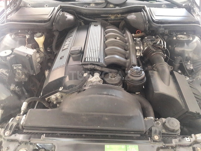 BMW 523 1997, 300,000 km - 2.0 л - Bakı
