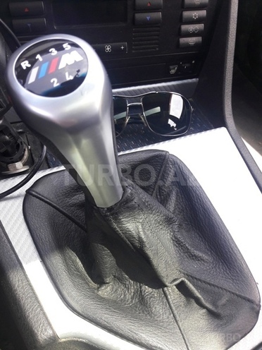 BMW 523 1997, 300,000 km - 2.0 л - Bakı