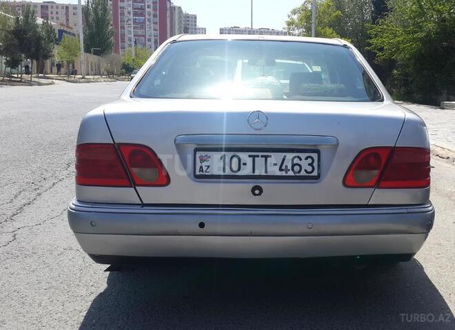 Mercedes E 240 1998, 277,000 km - 2.6 l - Xırdalan