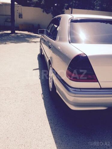Mercedes C 230 1999, 240,000 km - 2.3 l - Bakı