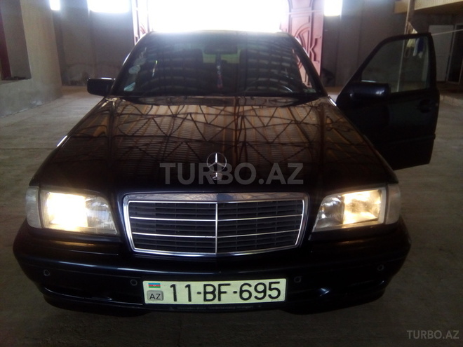 Mercedes C 200 1998, 349,000 km - 2.0 л - Beyləqan