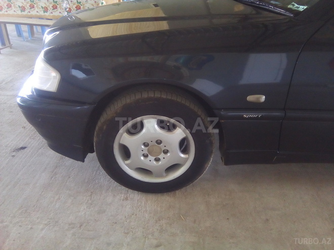 Mercedes C 200 1998, 349,000 km - 2.0 л - Beyləqan