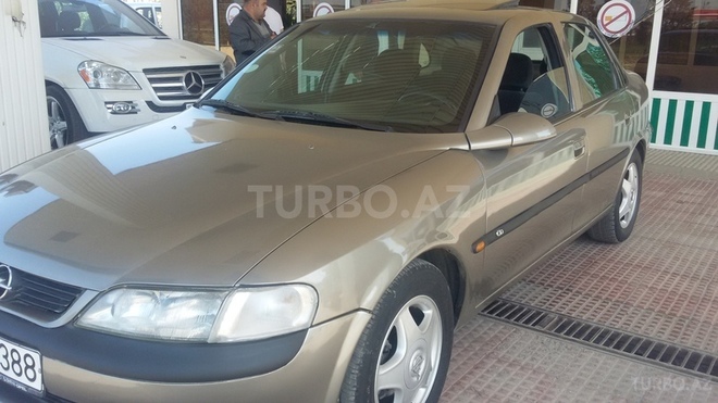 Opel Vectra 1998, 166,000 km - 1.8 l - Sumqayıt