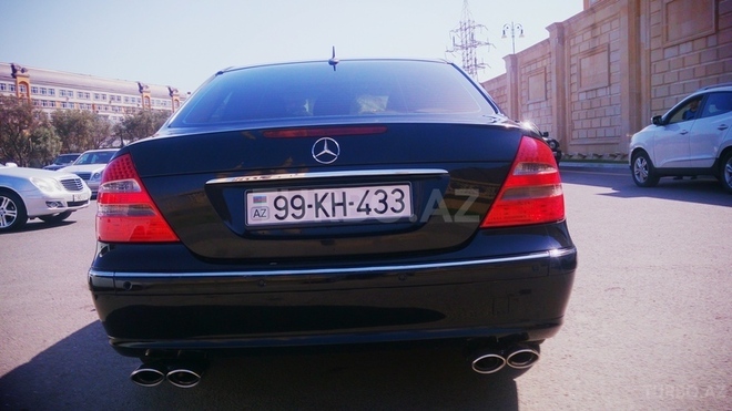 Mercedes E 320 2002, 344,255 km - 3.2 l - Bakı